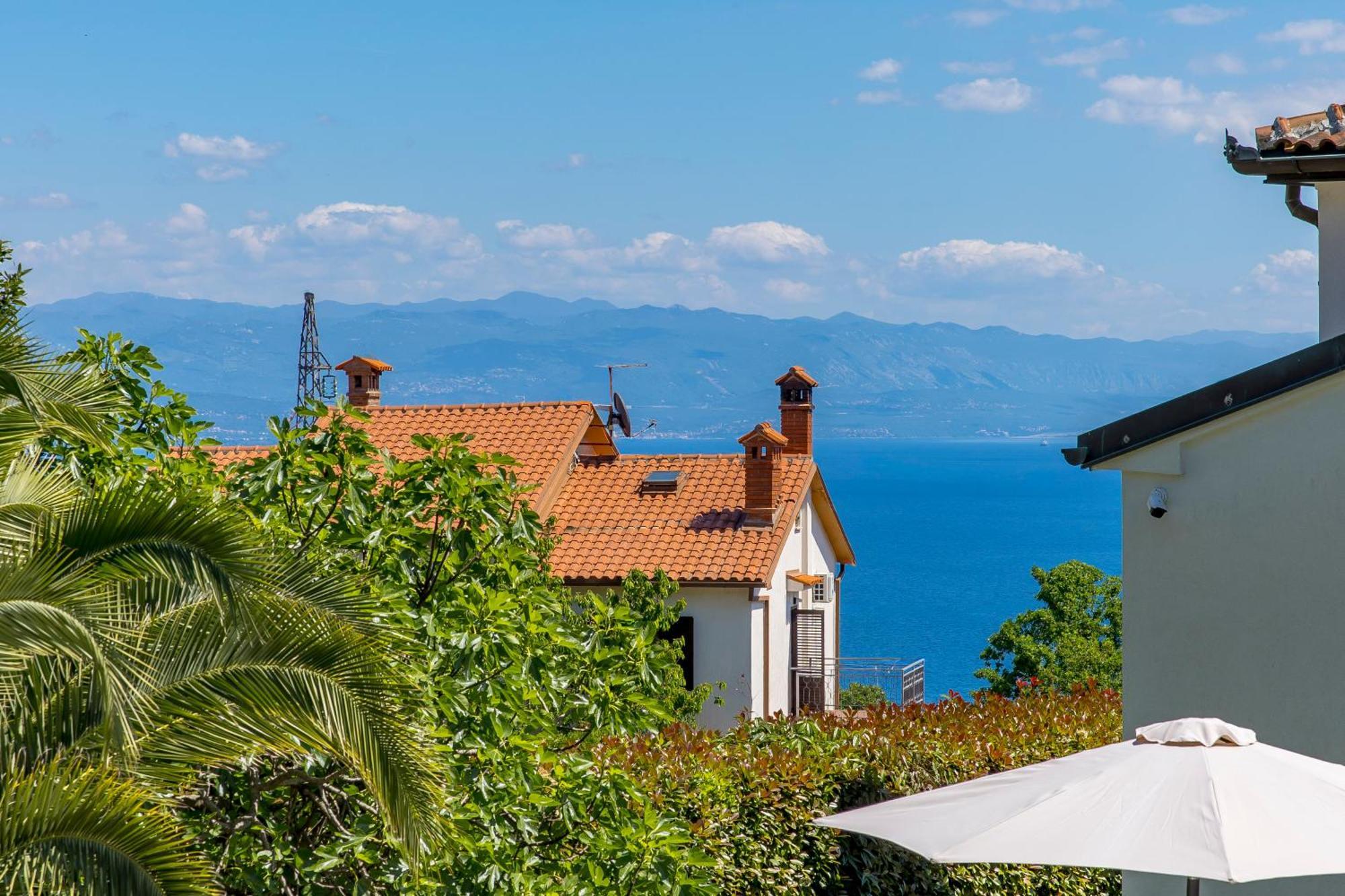 Villa Garden Apartment With Pool Opatija Exterior foto