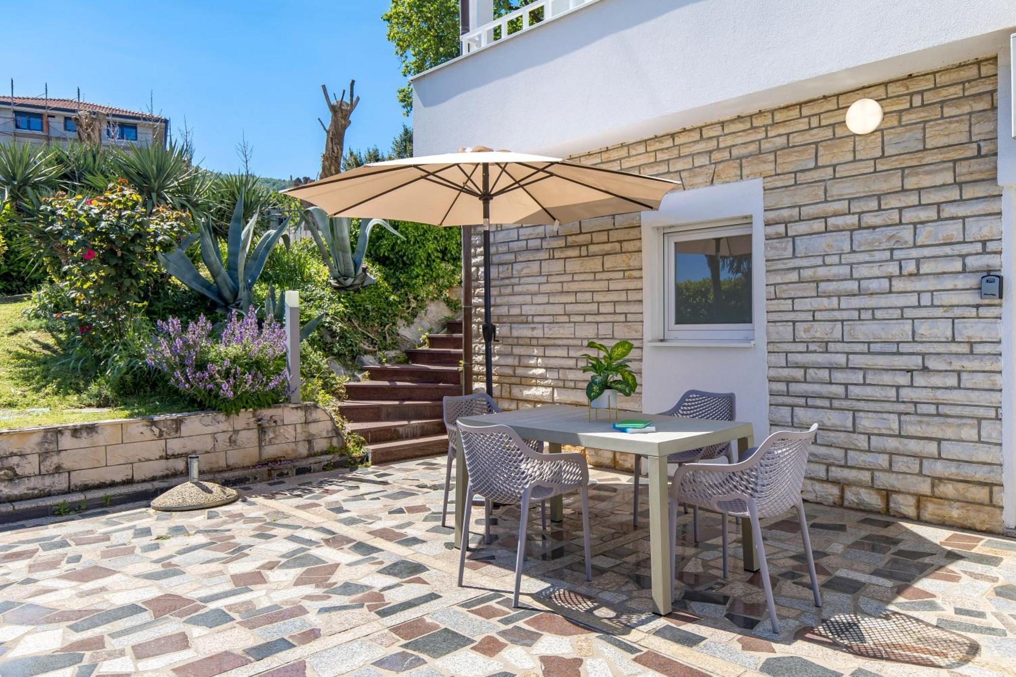 Villa Garden Apartment With Pool Opatija Exterior foto